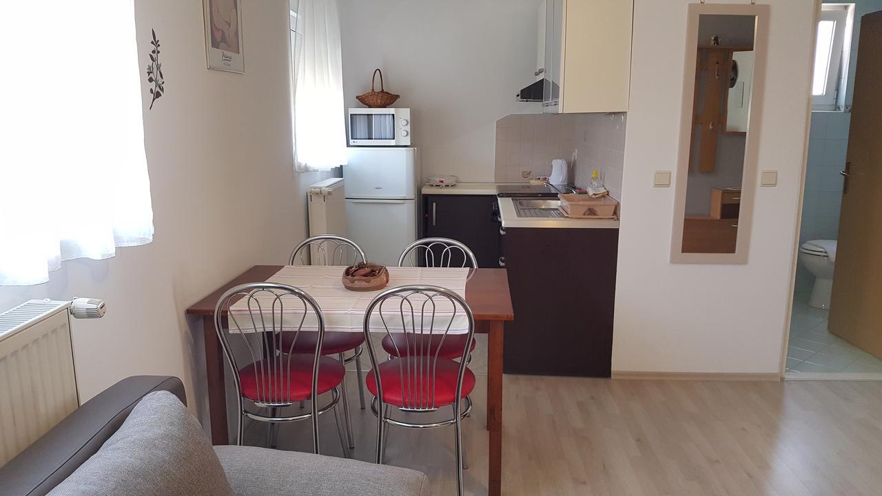 Apartmani Fuckar Krapinske Toplice Eksteriør billede